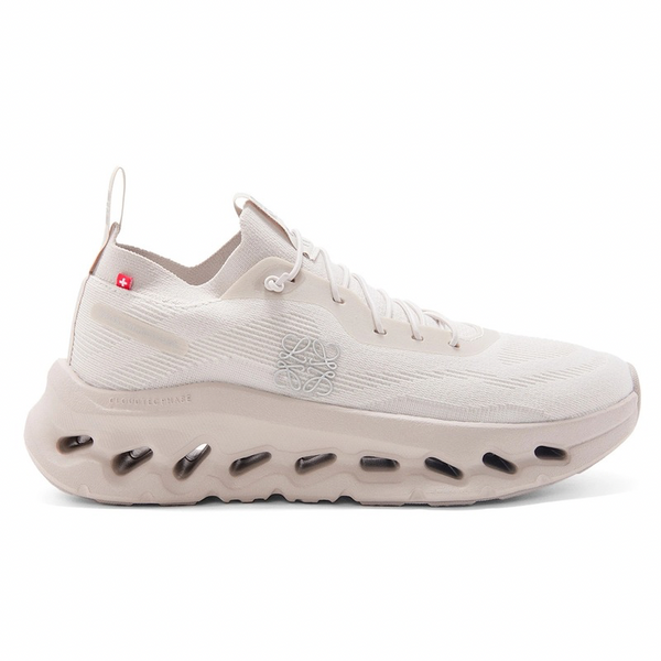 LOEWE x On Cloudtilt Sand
